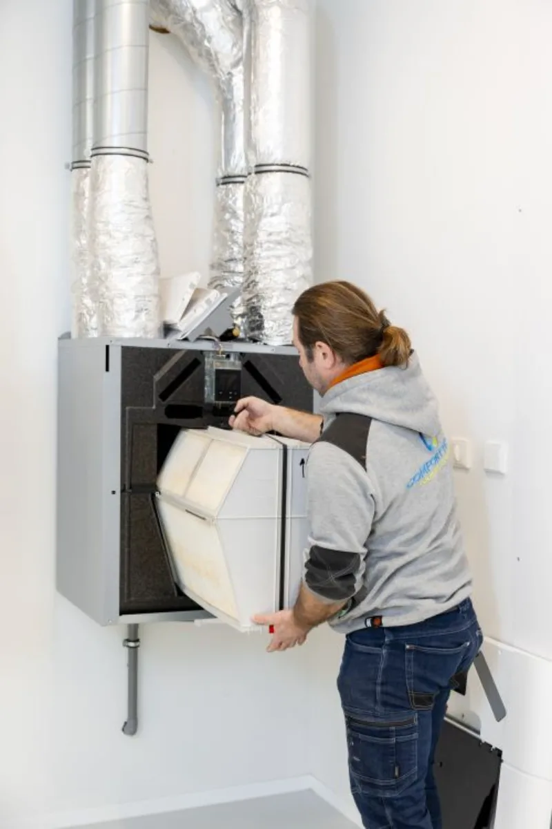 Waarom regelmatig onderhoud van je ventilatiesysteem cruciaal is – en hoe Comfort Home het verschil maakt